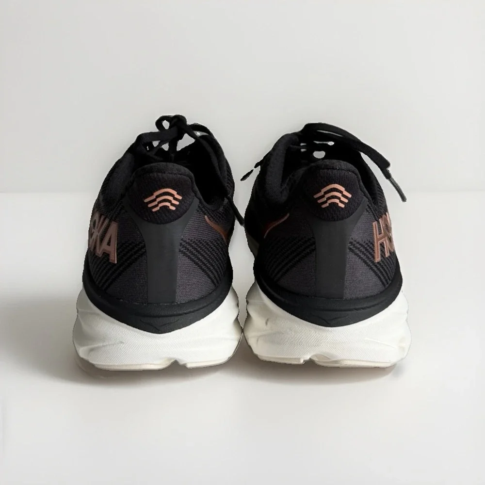 HOKA Clifton 9 Wide Women's 9.5D Black Rose Gold Running Shoes 1132211